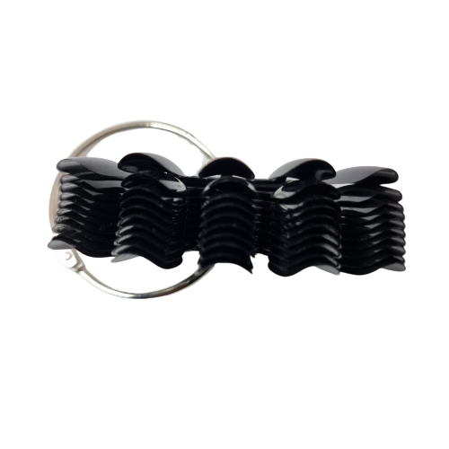 Farbkarte mit Metallring